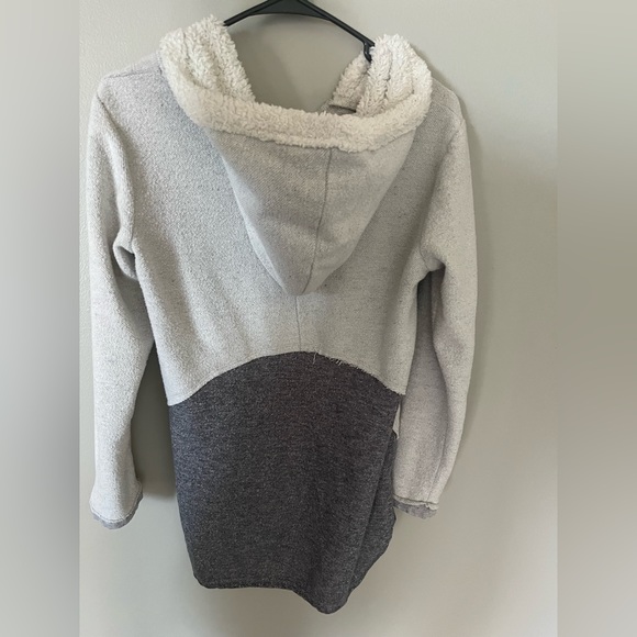 Women’s oversized gray and white hoodie - Picture 9 of 9